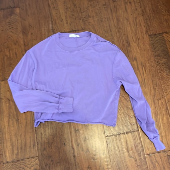 Raw Hem Long Sleeve - Picture 5 of 6
